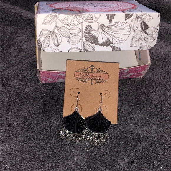 Plunder Jewelry - Earrings